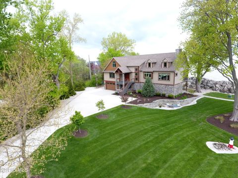 Photo of 12201 Lagoon Drive, Curtice, OH 43412 (MLS # 10007420)