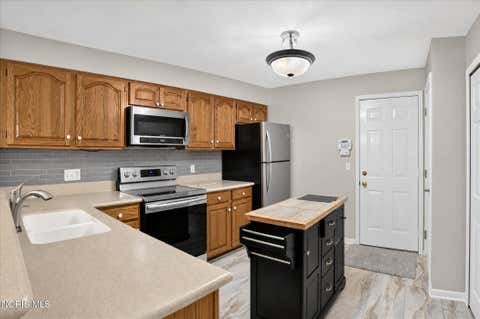 Tiny photo for 3127 Evergreen Road, Toledo, OH 43606 (MLS # 10011720)
