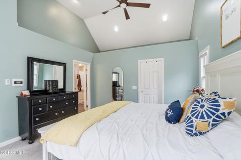 Tiny photo for 4910 Rolandale Avenue, Toledo, OH 43623 (MLS # 10004956)