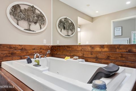 Tiny photo for 4910 Rolandale Avenue, Toledo, OH 43623 (MLS # 10004956)