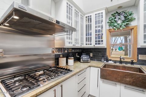 Tiny photo for 4910 Rolandale Avenue, Toledo, OH 43623 (MLS # 10004956)