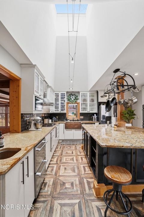 Tiny photo for 4910 Rolandale Avenue, Toledo, OH 43623 (MLS # 10004956)