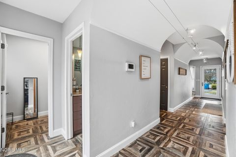 Tiny photo for 4910 Rolandale Avenue, Toledo, OH 43623 (MLS # 10004956)