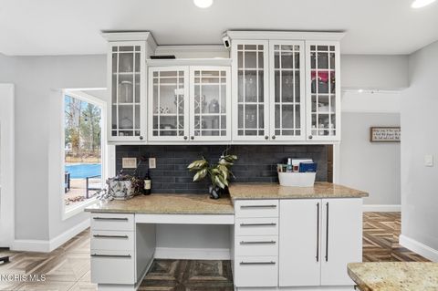 Tiny photo for 4910 Rolandale Avenue, Toledo, OH 43623 (MLS # 10004956)