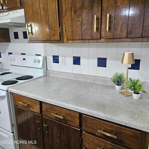 Tiny photo for 1662 Brownstone Boulevard #312, Toledo, OH 43614 (MLS # 10002644)