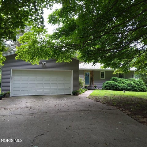 Photo of 15765 Harris Road, Defiance, OH 43512 (MLS # 10012072)