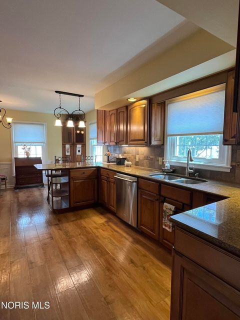 Tiny photo for 236 Ponderosa Drive, Oregon, OH 43616 (MLS # 10010011)