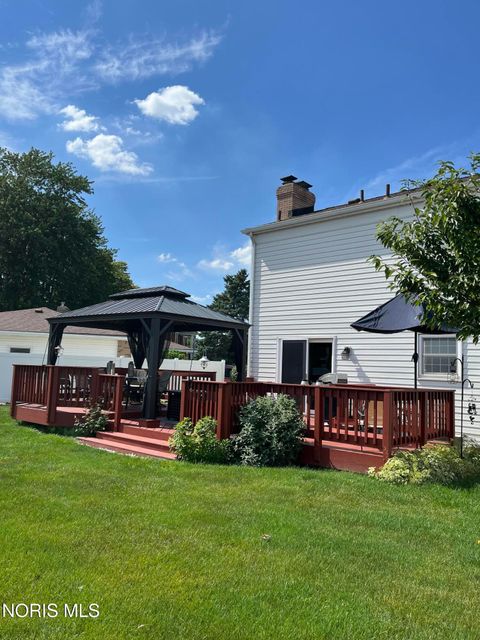Tiny photo for 236 Ponderosa Drive, Oregon, OH 43616 (MLS # 10010011)
