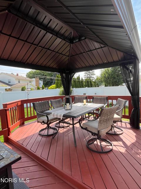 Tiny photo for 236 Ponderosa Drive, Oregon, OH 43616 (MLS # 10010011)