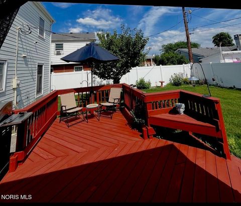 Tiny photo for 236 Ponderosa Drive, Oregon, OH 43616 (MLS # 10010011)