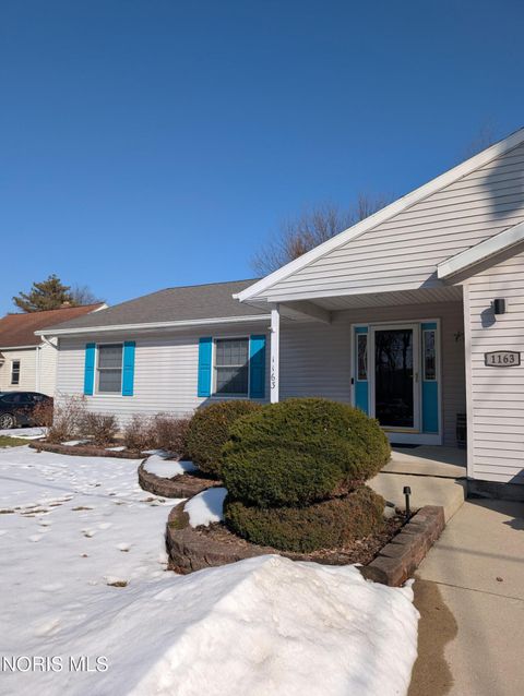 Photo of 1163 Clark Street, Holland, OH 43528 (MLS # 10004122)