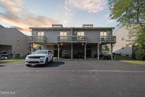 Photo of 8864 W Canada Goose Court, Oak Harbor, OH 43449 (MLS # 10006430)