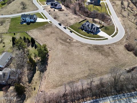 Tiny photo for 470 Delaware Drive, Perrysburg, OH 43551 (MLS # 10005027)