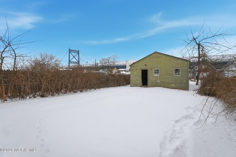 Tiny photo for 31 Nevada Street, Toledo, OH 43605 (MLS # 10003848)