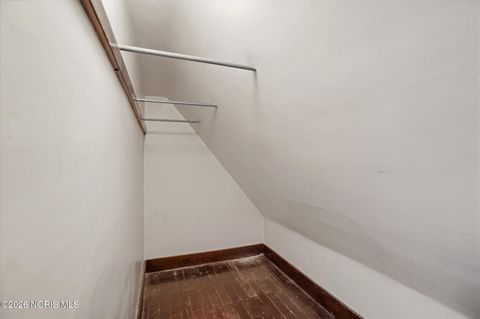 Tiny photo for 31 Nevada Street, Toledo, OH 43605 (MLS # 10003848)