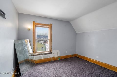 Tiny photo for 31 Nevada Street, Toledo, OH 43605 (MLS # 10003848)