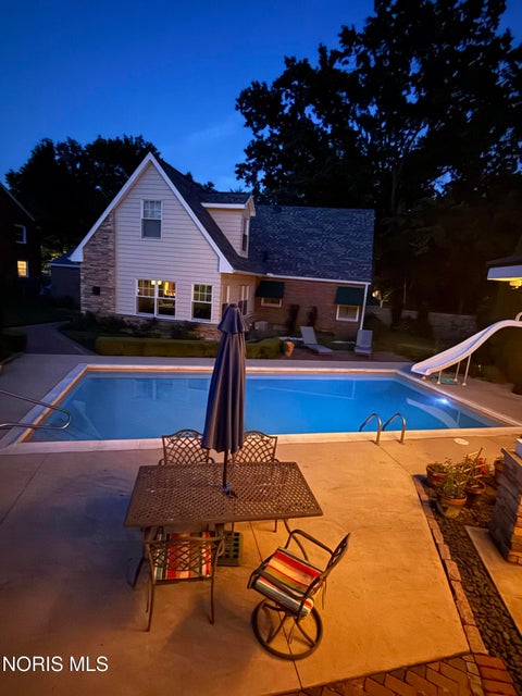 Tiny photo for 2911 Middlesex Drive, Toledo, OH 43606 (MLS # 10012097)