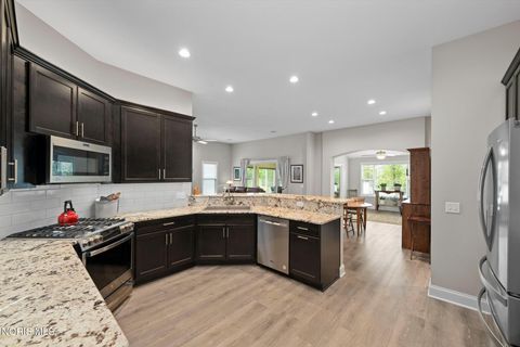 Tiny photo for 7810 Honeycrisp Court, Holland, OH 43528 (MLS # 10008227)