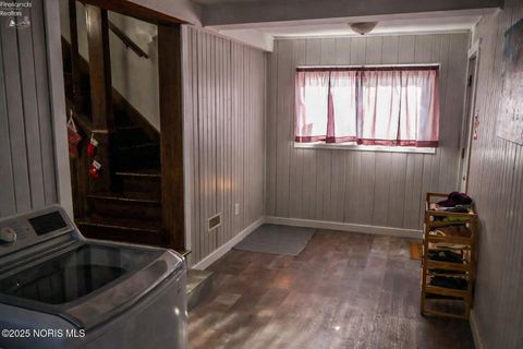 Tiny photo for 508 Short Elm Street, Fostoria, OH 44830 (MLS # 10002444)