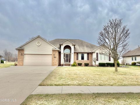 Photo of 503 W Linden Avenue, Gibsonburg, OH 43431 (MLS # 10005360)