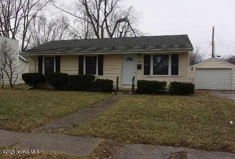 Photo of 430 Mona Lane, Findlay, OH 45840 (MLS # 10002473)