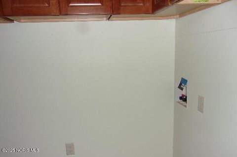 Tiny photo for 430 Mona Lane, Findlay, OH 45840 (MLS # 10002473)