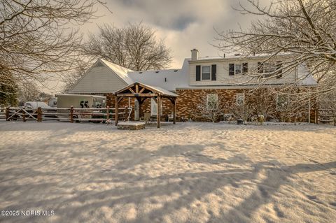 Tiny photo for 1524 Red Bud Drive, Northwood, OH 43619 (MLS # 10001897)