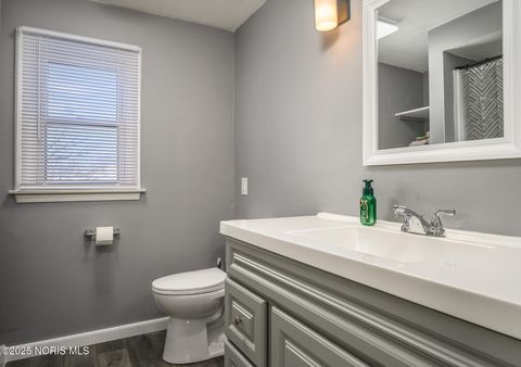 Tiny photo for 1524 Red Bud Drive, Northwood, OH 43619 (MLS # 10001897)