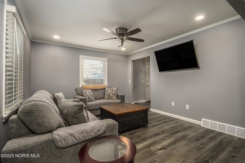 Tiny photo for 1524 Red Bud Drive, Northwood, OH 43619 (MLS # 10001897)