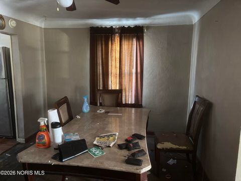 Tiny photo for 23 E Hudson Street, Toledo, OH 43608 (MLS # 10006931)