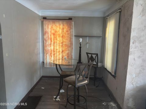 Tiny photo for 23 E Hudson Street, Toledo, OH 43608 (MLS # 10006931)