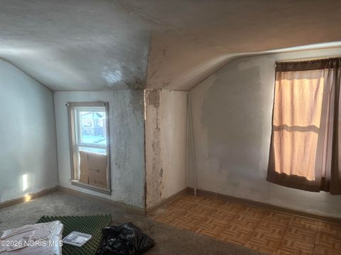 Tiny photo for 23 E Hudson Street, Toledo, OH 43608 (MLS # 10006931)
