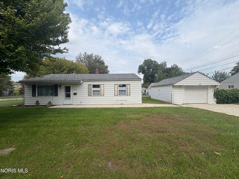Homes For Sale - 2530 South Avenue<br/> Toledo, OH 43609