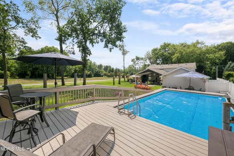 Tiny photo for 2004 King Road, Toledo, OH 43617 (MLS # 10012064)