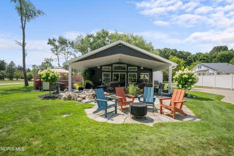 Tiny photo for 2004 King Road, Toledo, OH 43617 (MLS # 10012064)