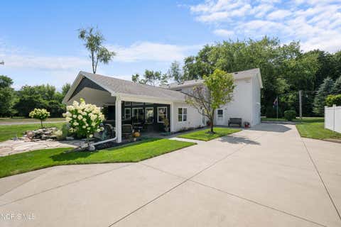 Tiny photo for 2004 King Road, Toledo, OH 43617 (MLS # 10012064)
