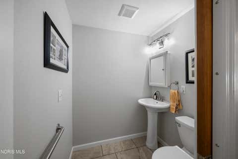 Tiny photo for 2004 King Road, Toledo, OH 43617 (MLS # 10012064)