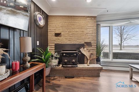 Tiny photo for 4889 N State Route 2, Oak Harbor, OH 43449 (MLS # 10006181)