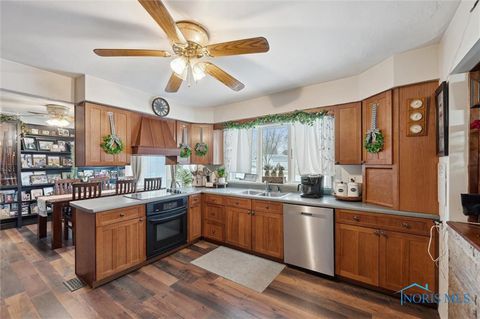 Tiny photo for 4889 N State Route 2, Oak Harbor, OH 43449 (MLS # 10006181)