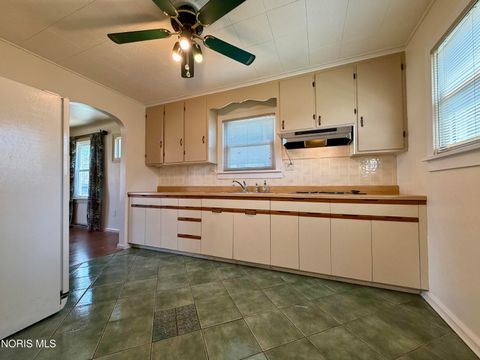 Tiny photo for 516 Ralston Avenue, Defiance, OH 43512 (MLS # 10006119)