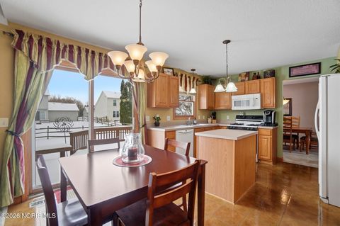 Tiny photo for 1435 Indian Creek Drive, Perrysburg, OH 43551 (MLS # 10003951)