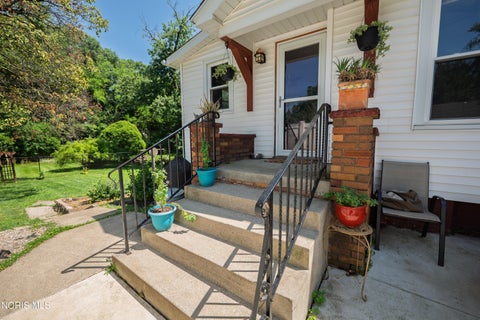 Tiny photo for 3821 Orono Drive, Toledo, OH 43614 (MLS # 10011253)