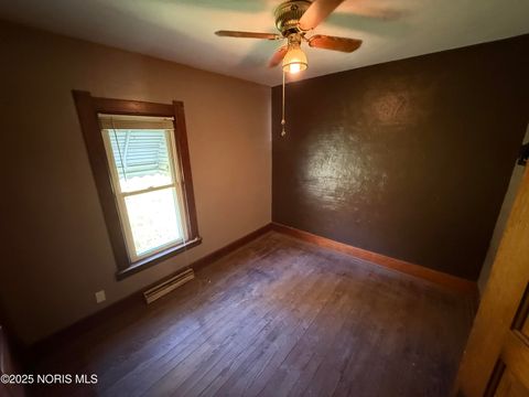 Tiny photo for 8740 Cedar Point Road, Oregon, OH 43616 (MLS # 10000570)