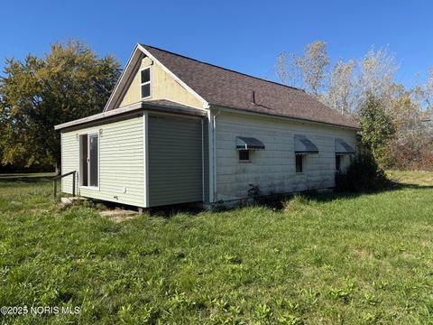 Tiny photo for 8740 Cedar Point Road, Oregon, OH 43616 (MLS # 10000570)