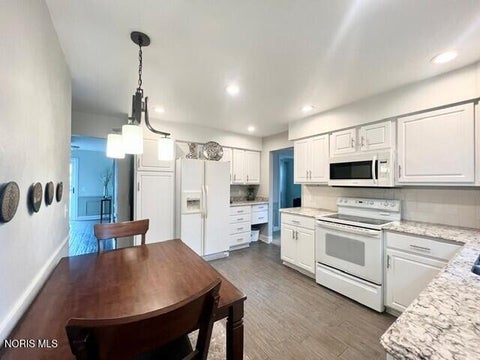 Tiny photo for 5212 Planet Avenue, Toledo, OH 43623 (MLS # 10013732)
