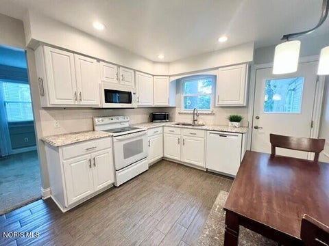 Tiny photo for 5212 Planet Avenue, Toledo, OH 43623 (MLS # 10013732)