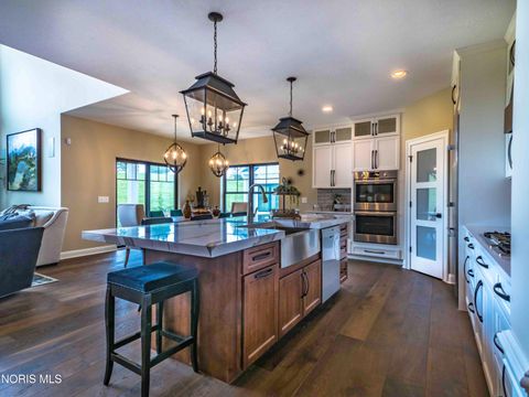 Tiny photo for 2 W Lake Road, Vermilion, OH 44089 (MLS # 10004471)