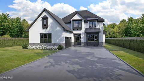 Tiny photo for 2 W Lake Road, Vermilion, OH 44089 (MLS # 10004471)