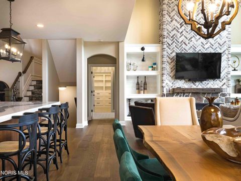 Tiny photo for 2 W Lake Road, Vermilion, OH 44089 (MLS # 10004471)