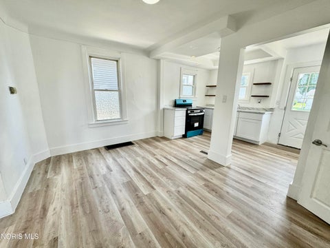 Tiny photo for 2918 113th Street, Toledo, OH 43611 (MLS # 10013156)